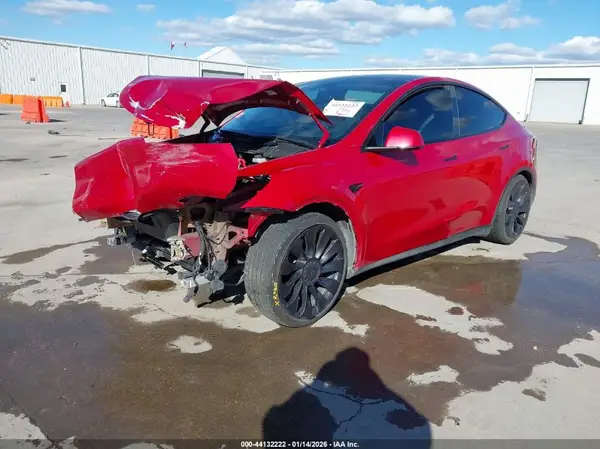 7SAYGDEF8PF701676 2023 TESLA MODEL Y - Image 2