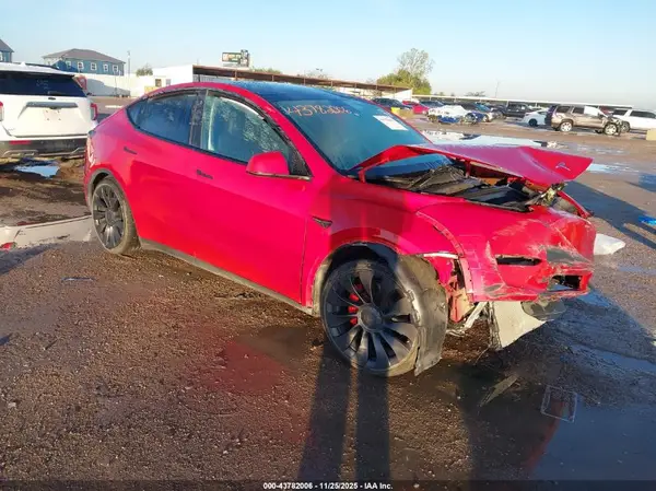 7SAYGDEF8PF703069 2023 TESLA MODEL Y - Image 1