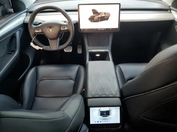 7SAYGDEF8PF738243 2023 TESLA MODEL Y - Image 8