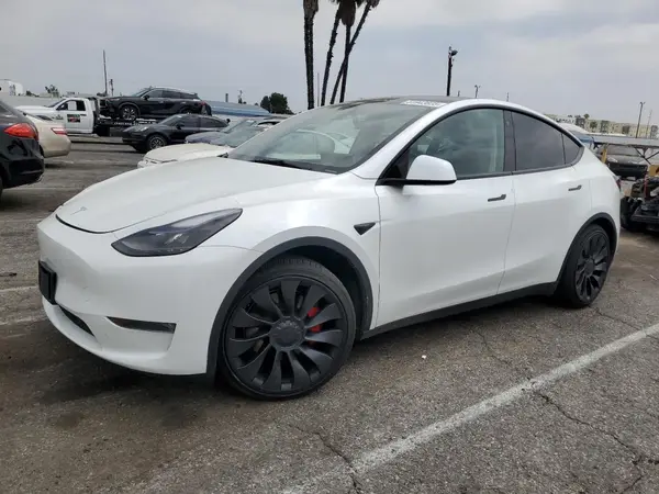 7SAYGDEF8PF746164 2023 TESLA MODEL Y - Image 1