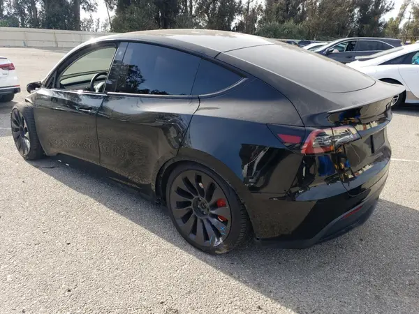 7SAYGDEF8PF766527 2023 TESLA MODEL Y - Image 2