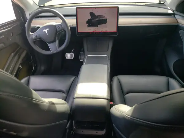 7SAYGDEF8PF766527 2023 TESLA MODEL Y - Image 8