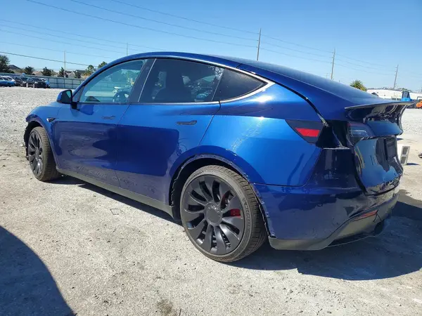 7SAYGDEF8PF788754 2023 TESLA MODEL Y - Image 2