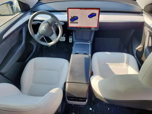 7SAYGDEF8PF795607 2023 TESLA MODEL Y - Image 8