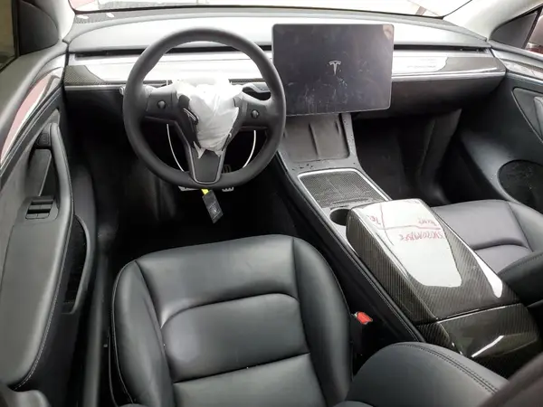 7SAYGDEF8PF833787 2023 TESLA MODEL Y - Image 8