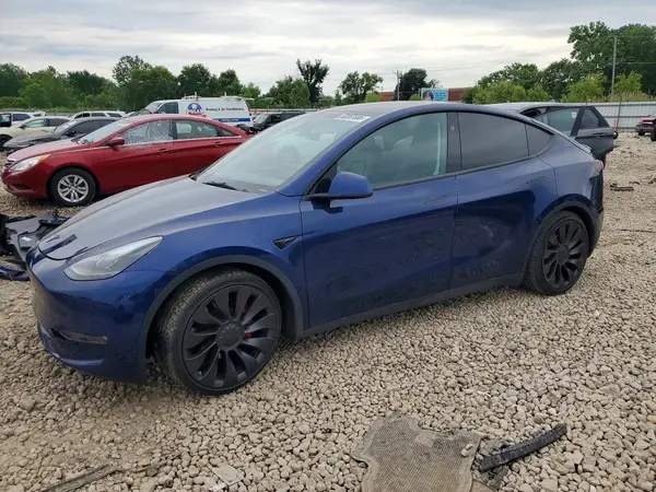 7SAYGDEF8PF855577 2023 TESLA MODEL Y - Image 1