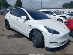 7SAYGDEF8PF870189 2023 TESLA MODEL Y