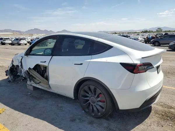 7SAYGDEF8PF870516 2023 TESLA MODEL Y - Image 2