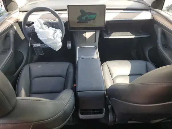 7SAYGDEF8PF870516 2023 TESLA MODEL Y - Image 8