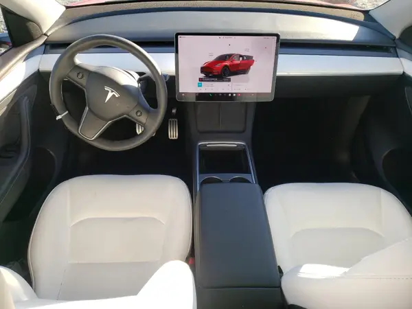 7SAYGDEF8PF878700 2023 TESLA MODEL Y - Image 8