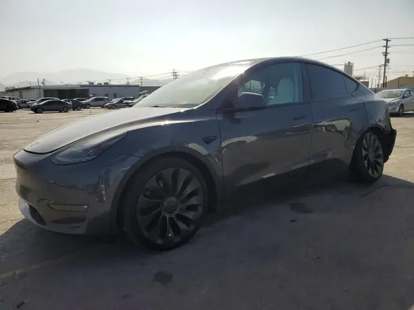 7SAYGDEF8PF879202 2023 TESLA MODEL Y - Image 1