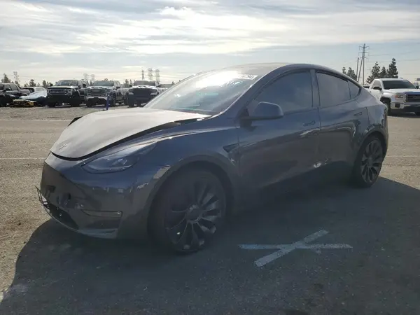 7SAYGDEF8PF890152 2023 TESLA MODEL Y - Image 1