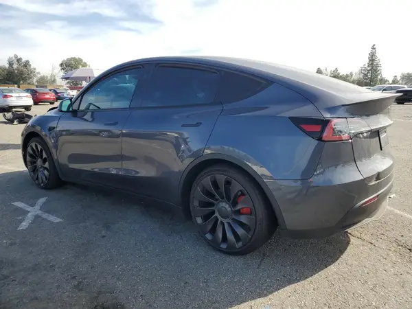 7SAYGDEF8PF890152 2023 TESLA MODEL Y - Image 2
