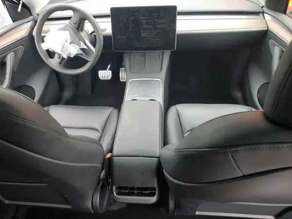 7SAYGDEF8PF891544 2023 TESLA MODEL Y - Image 8
