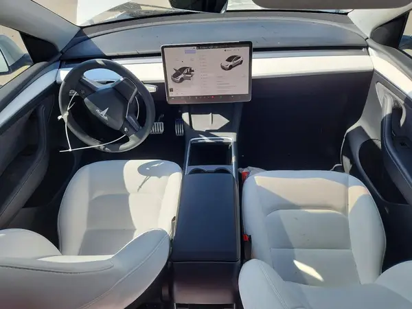 7SAYGDEF8PF898848 2023 TESLA MODEL Y - Image 8