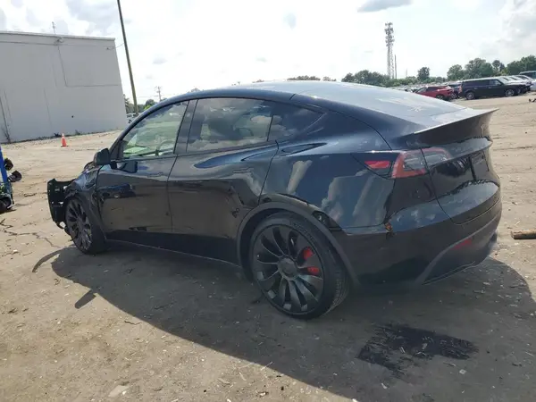 7SAYGDEF8PF920783 2023 TESLA MODEL Y - Image 2