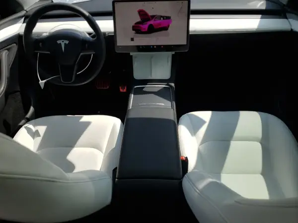 7SAYGDEF8PF920783 2023 TESLA MODEL Y - Image 8