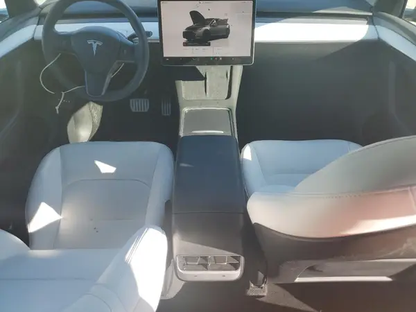 7SAYGDEF8PF921402 2023 TESLA MODEL Y - Image 8