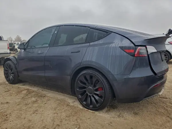 7SAYGDEF8PF935932 2023 TESLA MODEL Y - Image 2