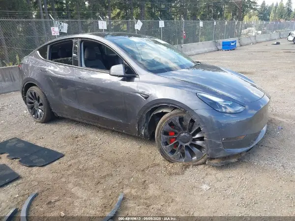 7SAYGDEF8PF936241 2023 TESLA MODEL Y - Image 1