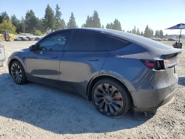 7SAYGDEF8PF938071 2023 TESLA MODEL Y - Image 2
