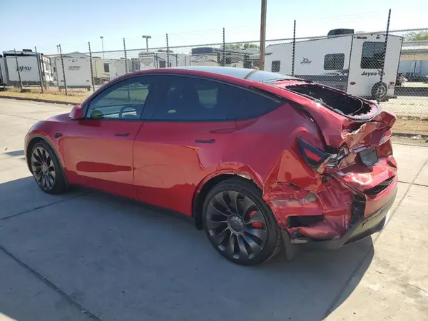 7SAYGDEF8PF939074 2023 TESLA MODEL Y - Image 2
