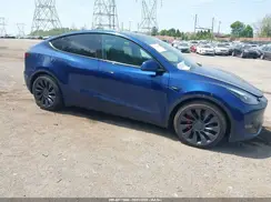7SAYGDEF8RA269459 2024 TESLA MODEL Y
