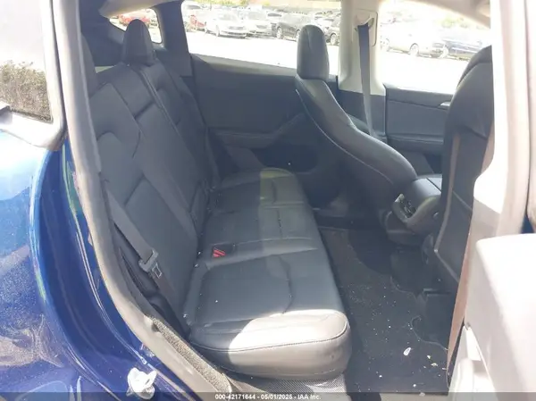 7SAYGDEF8RA269459 2024 TESLA MODEL Y - Image 8