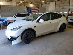 7SAYGDEF8RA282597 2024 TESLA MODEL Y