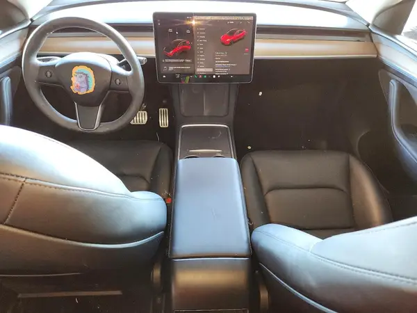7SAYGDEF8RA290957 2024 TESLA MODEL Y - Image 8
