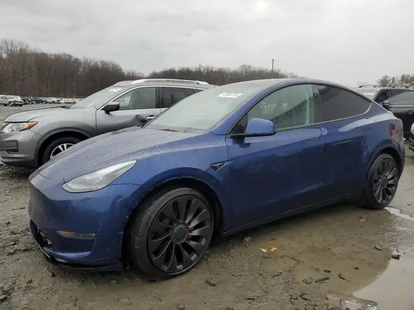 7SAYGDEF8RA303514 2024 TESLA MODEL Y - Image 1
