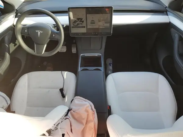 7SAYGDEF8RF050312 2024 TESLA MODEL Y - Image 8
