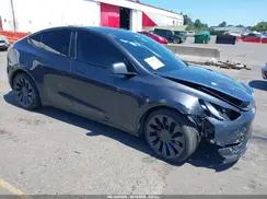 7SAYGDEF8RF106717 2024 TESLA MODEL Y