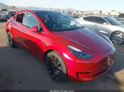 7SAYGDEF8RF158588 2024 TESLA MODEL Y