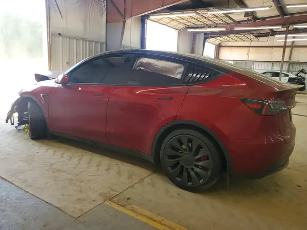 7SAYGDEF8SA362696 2025 TESLA MODEL Y - Image 2