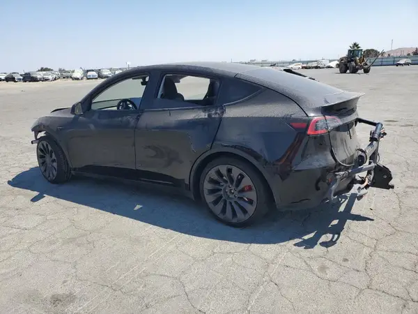 7SAYGDEF9NF307519 2022 TESLA MODEL Y - Image 2