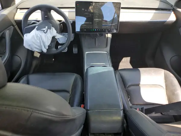 7SAYGDEF9NF307519 2022 TESLA MODEL Y - Image 8