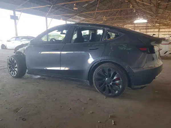7SAYGDEF9NF341735 2022 TESLA MODEL Y - Image 2
