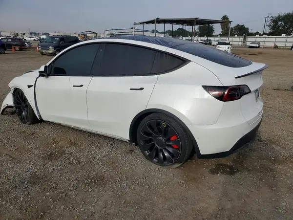7SAYGDEF9NF359488 2022 TESLA MODEL Y - Image 2