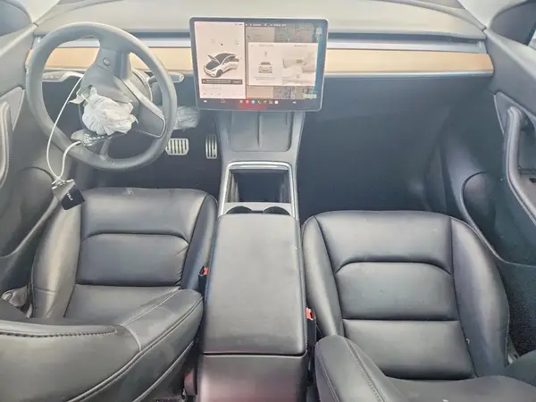7SAYGDEF9NF361256 2022 TESLA MODEL Y - Image 8
