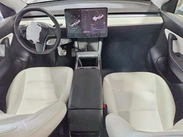 7SAYGDEF9NF366988 2022 TESLA MODEL Y - Image 8