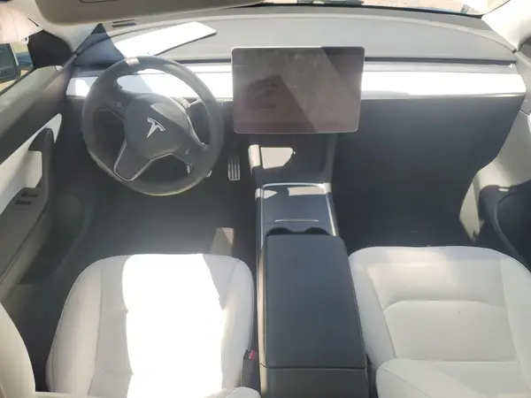 7SAYGDEF9NF372337 2022 TESLA MODEL Y - Image 8