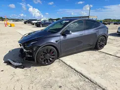 7SAYGDEF9NF373813 2022 TESLA MODEL Y