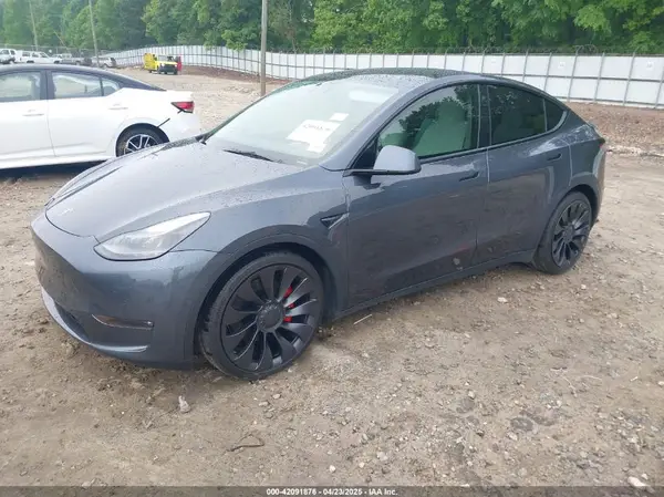 7SAYGDEF9NF377005 2022 TESLA MODEL Y - Image 2