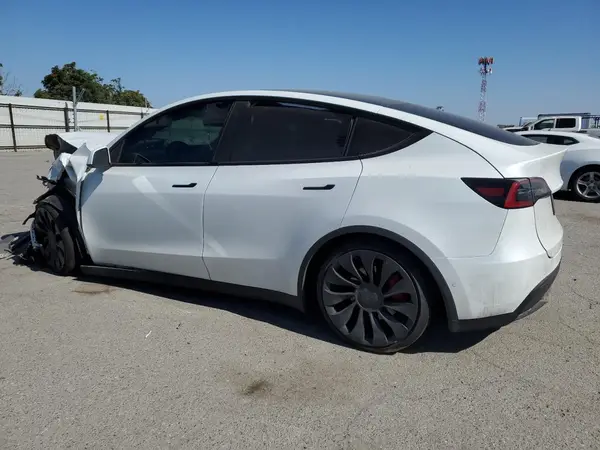 7SAYGDEF9NF392197 2022 TESLA MODEL Y - Image 2