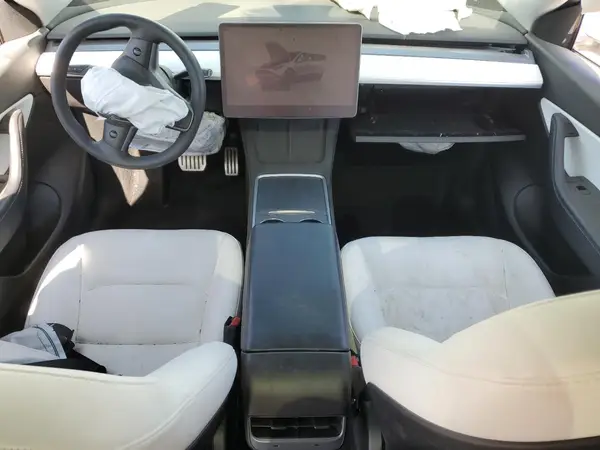 7SAYGDEF9NF392197 2022 TESLA MODEL Y - Image 8