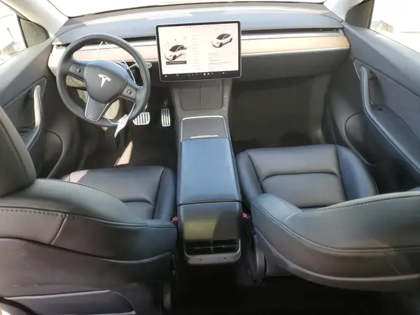 7SAYGDEF9NF406812 2022 TESLA MODEL Y - Image 8