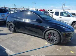 7SAYGDEF9NF411024 2022 TESLA MODEL Y