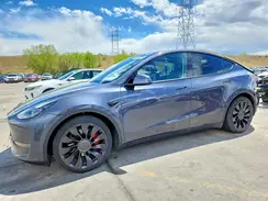 7SAYGDEF9NF452401 2022 TESLA MODEL Y