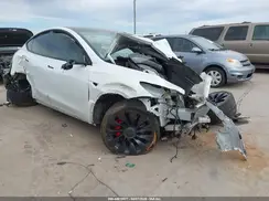 7SAYGDEF9NF453595 2022 TESLA MODEL Y